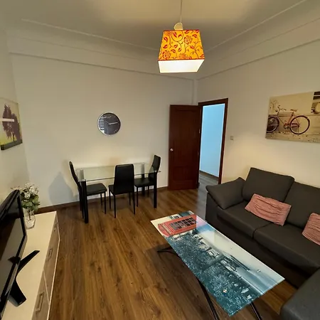 Centrico Puente Apartamento